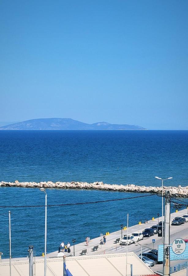 Blue Horizon Gem On The Port Apartment Rafina  Ngoại thất bức ảnh